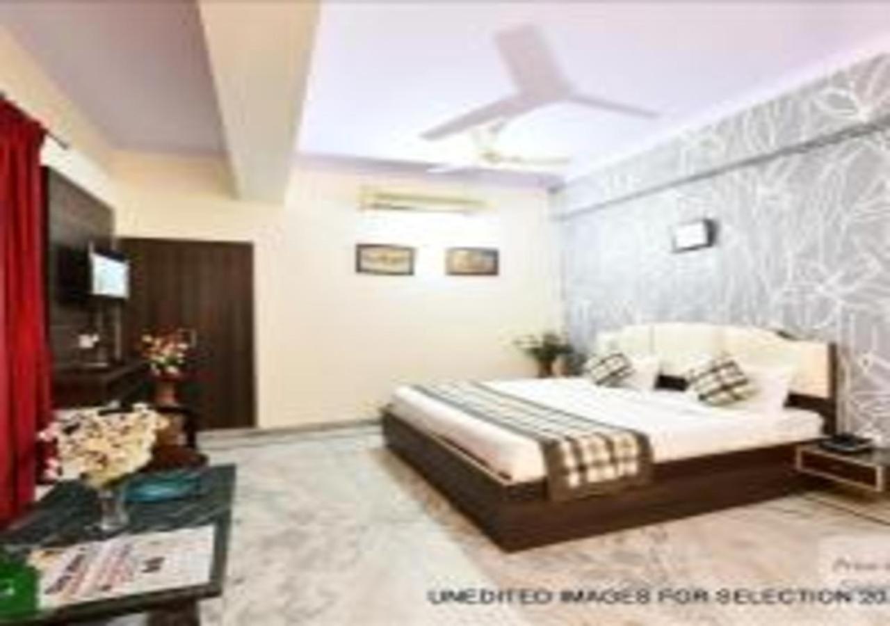 Hotel Chanakya Агра Экстерьер фото