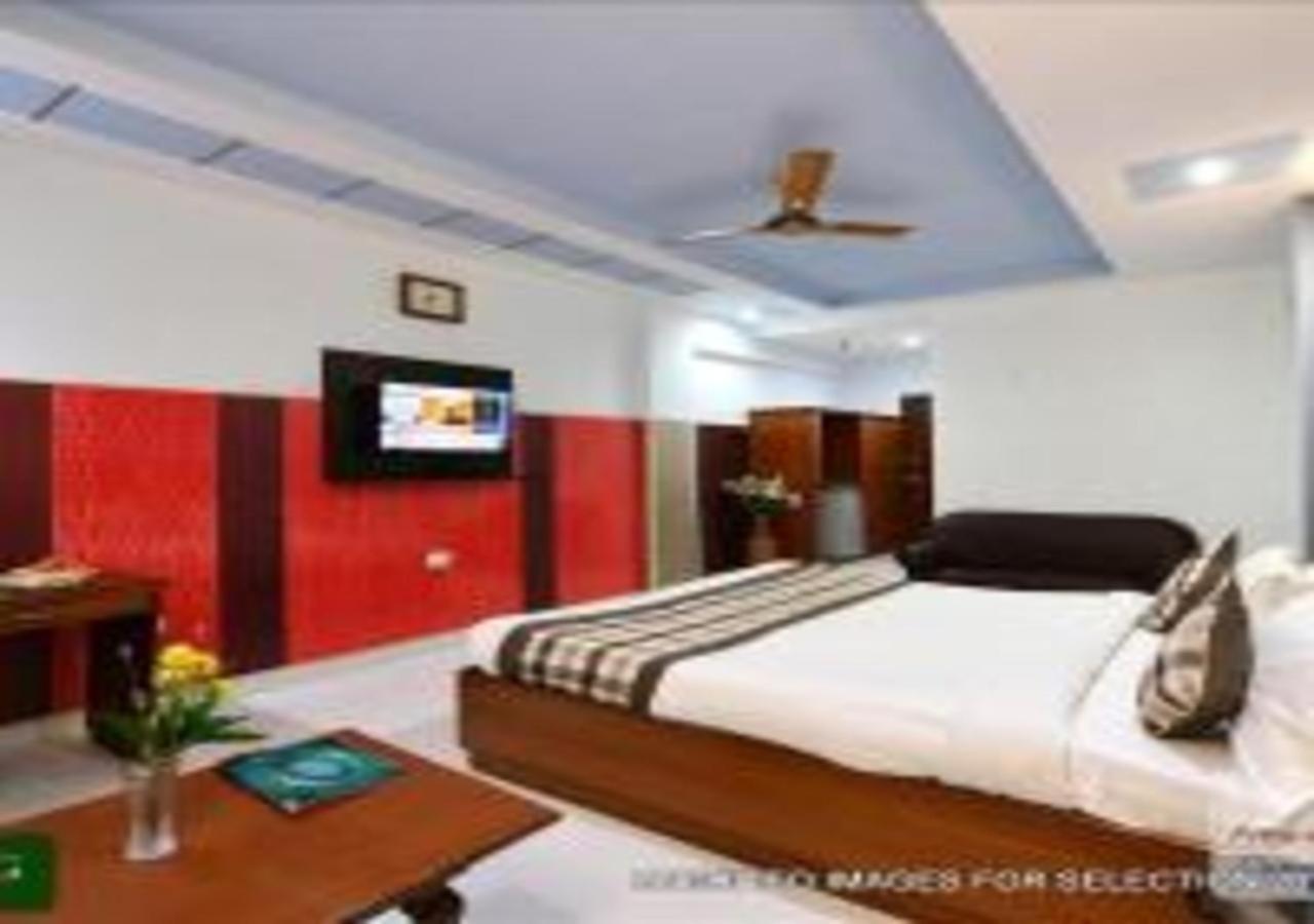 Hotel Chanakya Агра Экстерьер фото