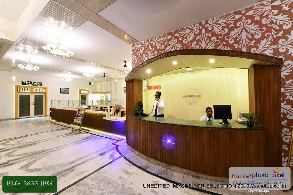 Hotel Chanakya Агра Экстерьер фото
