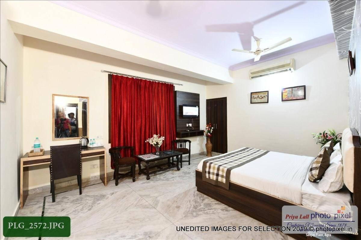 Hotel Chanakya Агра Экстерьер фото