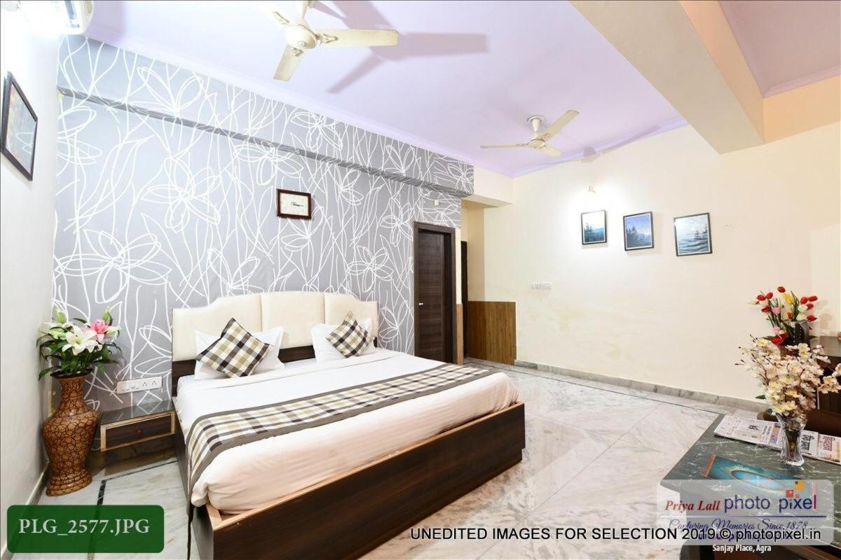 Hotel Chanakya Агра Экстерьер фото