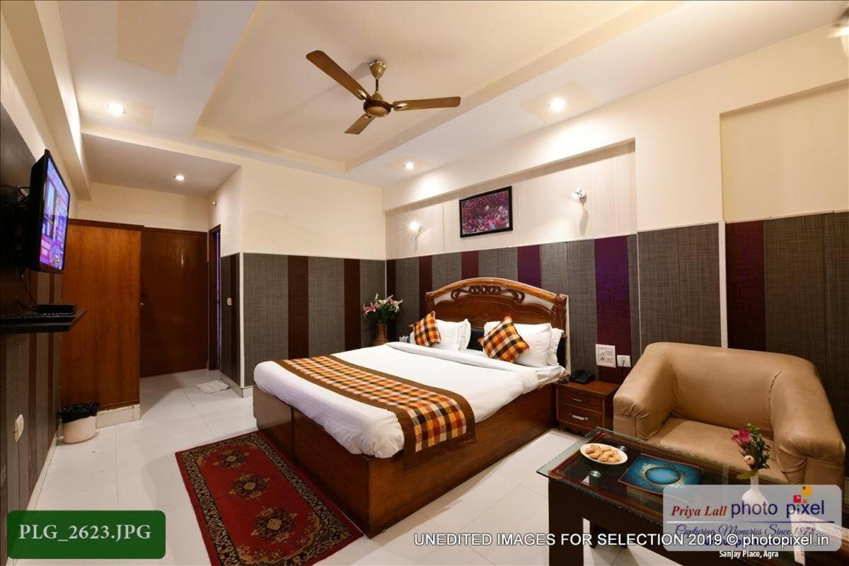 Hotel Chanakya Агра Экстерьер фото